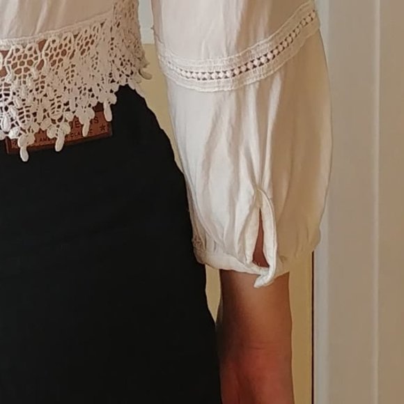 white lace crop top - Picture 5 of 5